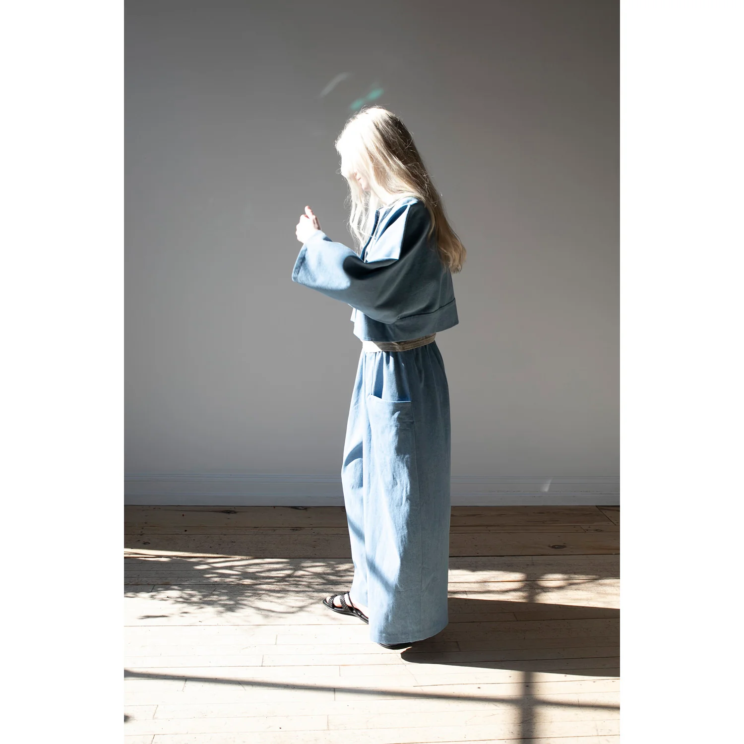 Kaarem Sponge Cropped Boxy Denim Jacket in Light Blue - Image 7